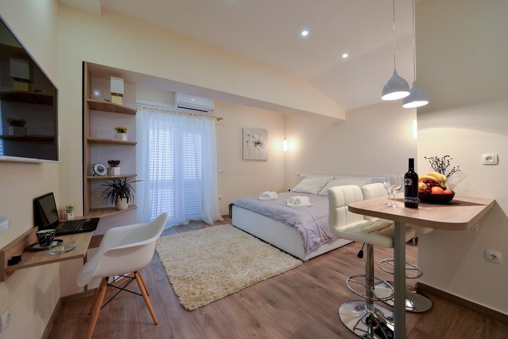 Apartments Anita ザダル エクステリア 写真