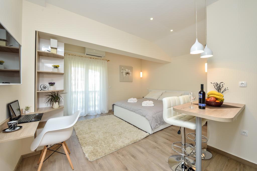 Apartments Anita ザダル エクステリア 写真