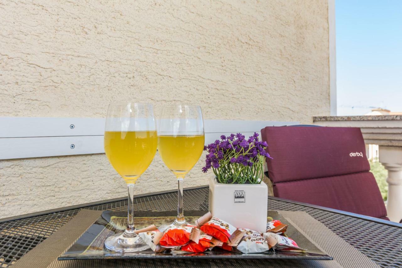 Apartments Anita ザダル エクステリア 写真